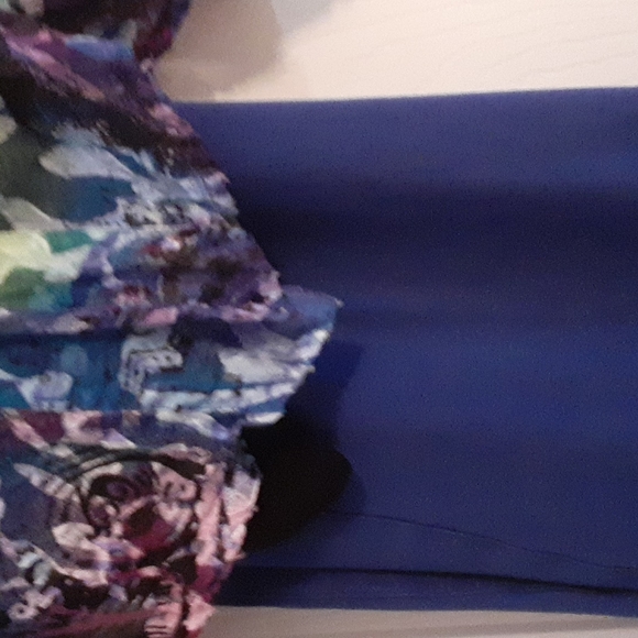 Chicos Multi Colored Top Size 2 - Picture 6 of 7